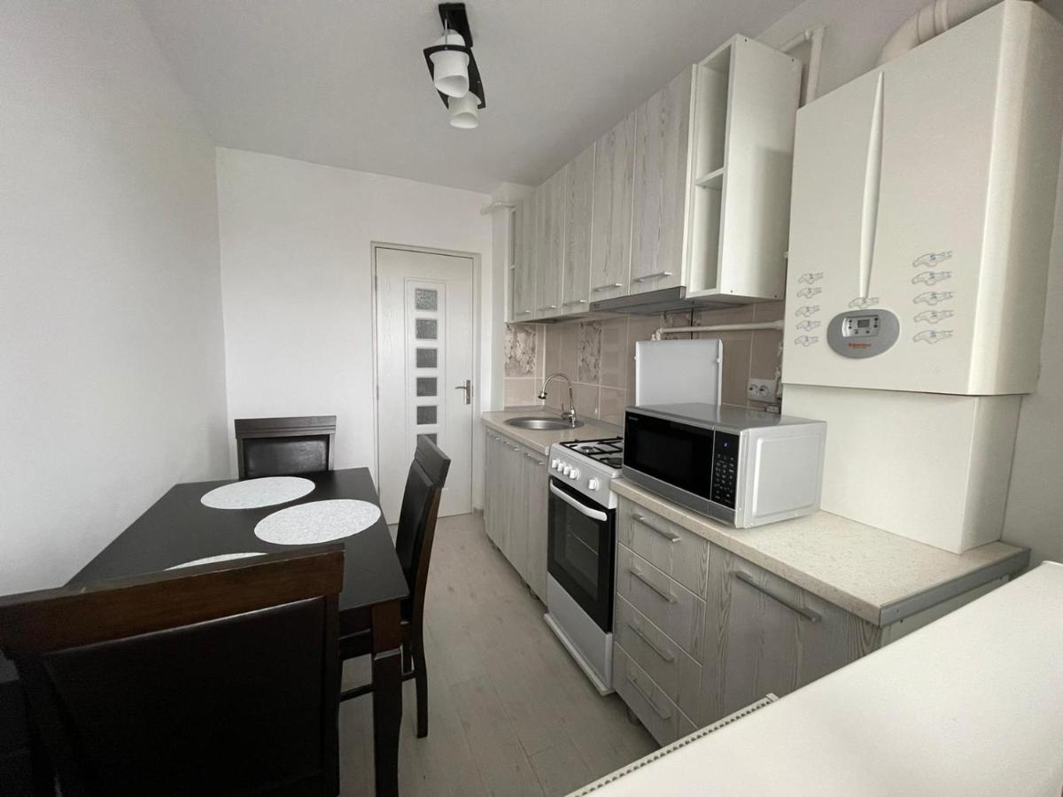 Elite Apartment Targoviste Buitenkant foto