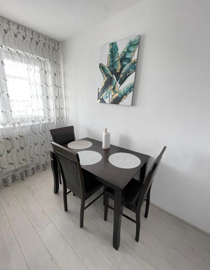 Elite Apartment Targoviste Buitenkant foto